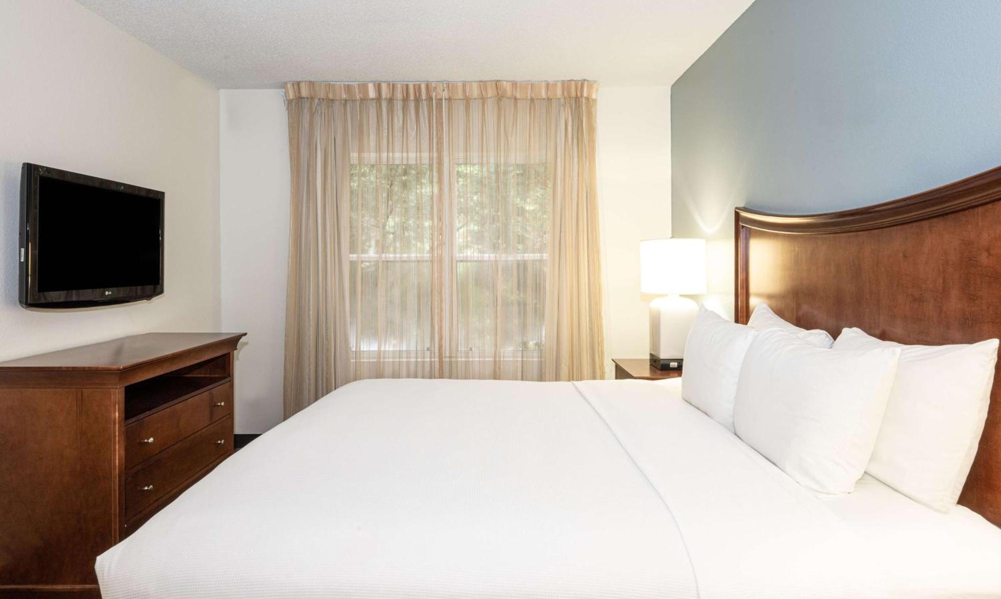 Hyatt House Herndon/Reston Exterior foto